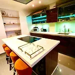 1 Bedroom Flat In Knightsbridge