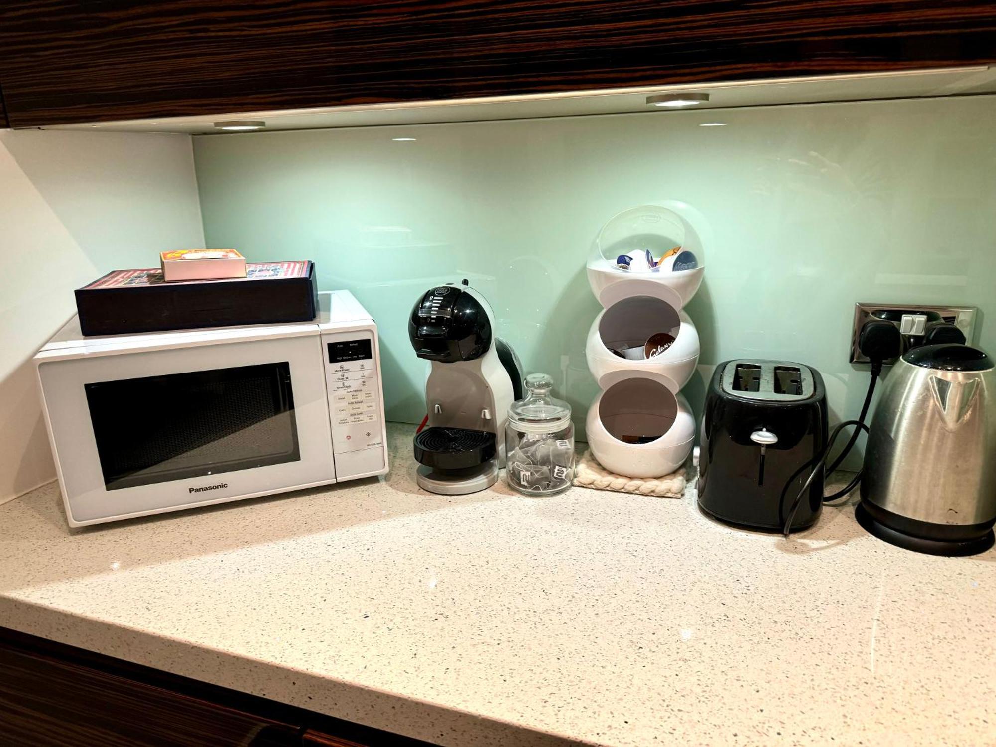 1 Bedroom Flat In Knightsbridge Appartamento